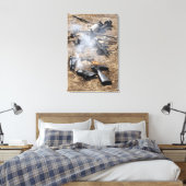 Toile Des pièces d'armes ennemies sont mises à la dispos (Insitu(Chambre))