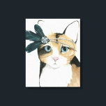 Toile Downton Cat | Bejeweled With Feathers<br><div class="desc">Cette impression d'aquarelle présente un chat gris orné de bijoux | Par Grace Popp</div>