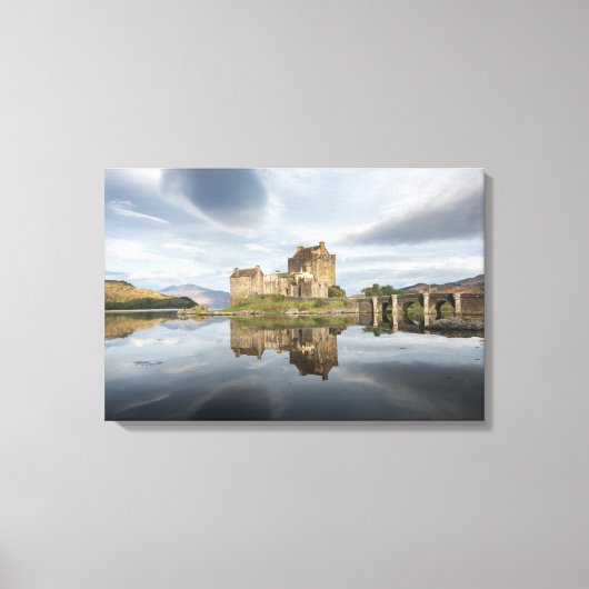 Toile Eilean Donan Castle avec réflexion en Ecosse (Recto)