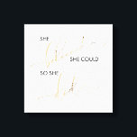 Toile Elle Croyait Qu'Elle Pouvait Ainsi Faire Une Citat<br><div class="desc">Notre typographie cite des peintures murales en toile étirée avec la citation "Elle croit qu'elle pourrait si elle l'a fait." Croyé et fait sont dans un magnifique script de calligraphie lettrant richement orné de faux feuille d'or, qui contraste magnifiquement avec le reste de la citation dans une profonde et riche...</div>