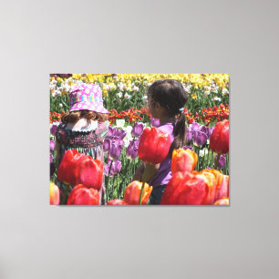 Toile Enfants dans le jardin des tulipes