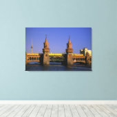 Toile Europe, Allemagne, Berlin. Kreuzberg, Oberbaum (Insitu (Plancher de Bois))