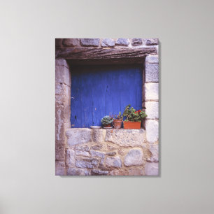 Toile Europe, France, Cereste. Une porte bleue ajoute de
