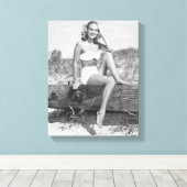 Toile Femme en Bikini (Insitu (Plancher de Bois))