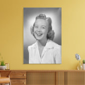 Toile Femme souriante (Insitu(Salon))