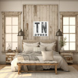 Toile Ferme Rustique State Code Zip Tennessee<br><div class="desc">Ce panneau rustique est une façon simple de montrer votre amour pour la maison. Le code postal peut être personnalisé avec n'importe quel code postal dans l'état. Fait un grand cadeau. Créé par Simply Farmhouse Press.</div>