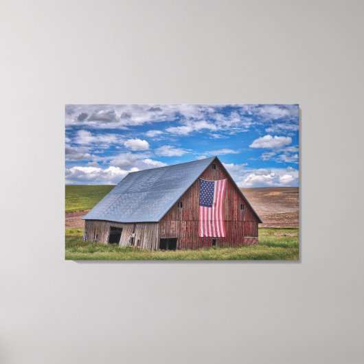 Toile Fermes | Grange rouge rustique avec drapeau améric (Recto)