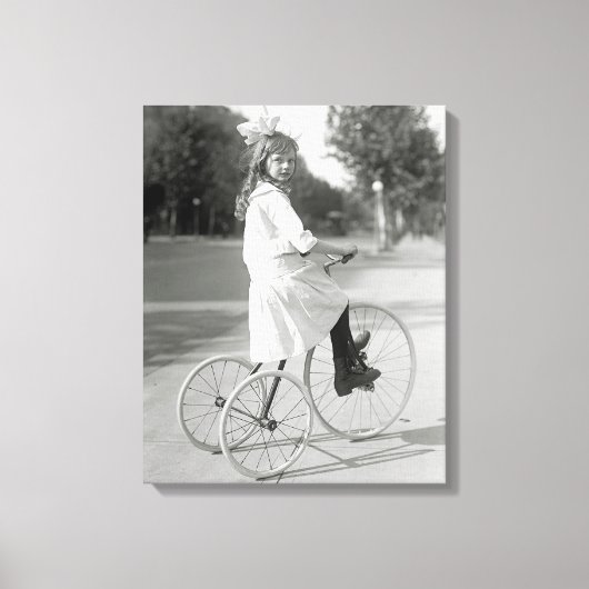 Toile Fille à tricycle, 1917 (Recto)
