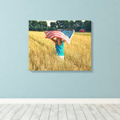 Toile Fille avec drapeau américain (Insitu (Plancher de Bois))