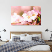 Toile Fleurs de Sakura Charmin sur fond rose, rose, rose (Insitu(Chambre))