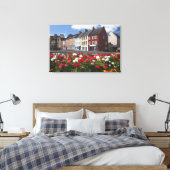 Toile Fleurs Le Long D'Une Rue Dans Un Quartier Résident (Insitu(Chambre))