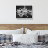 Toile Fleurs Lys En Noir Et Blanc (Insitu(Chambre))