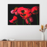 Toile Fleurs | Poppies rouges<br><div class="desc">Cette photo de Getty Images extraordinaire présente des pavots rouges.</div>