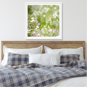 Toile Fleurs sauvages délicates, blanches et lavande par