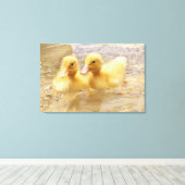 Toile Getty Images | Fuzzy Yellow Ducklings (Insitu (Plancher de Bois))