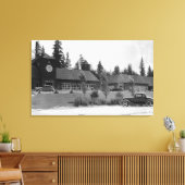 Toile Gilchrist, Oregon Commercial Centre View (Insitu(Salon))