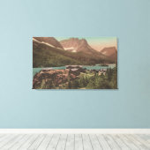 Toile Glacier, MT - Vue des chalets et du lac St. Marys (Insitu (Plancher de Bois))