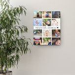 Toile Grand-mère de Keepsaké Photo Collage<br><div class="desc">Créez un véritable souvenir d'un collage photo de vos photos préférées pour grand-mère. 12 photos sur une grille avec séparateur blanc et "on t'aime,  grand-mère" en typographie classique. Elle va adorer ce souvenir de ses petits-enfants.</div>