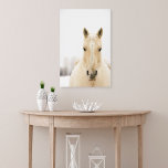 Toile Horse with snow on head<br><div class="desc">États-Unis, Wyoming, Encampment, horse with snow on mane and back, | & Deni McIntyre | AssetID: 200538349-001</div>