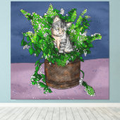 Toile Kitten gris dans le seau de la capture (Insitu (Plancher de Bois))