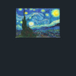Toile La nuit étoilée par Vincent van Gogh<br><div class="desc">Le ciel nocturne de Van Gogh est une toile d'énergie tourbillonnante. Sous les étoiles qui explosent, le village reste un lieu d'ordre serein. Lier la terre et le ciel est le cyprès, ressemblant aux flammes, un arbre traditionnellement connecté aux cimetières et au deuil. Pourtant, pour Van Gogh, la mort n'était...</div>