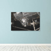 Toile La tranquillité de la Station spatiale internation (Insitu (Plancher de Bois))