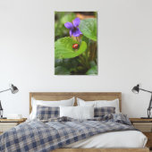 Toile Ladybug sur les fleurs de violet doux (Insitu(Chambre))
