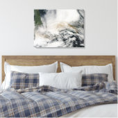 Toile Le pic de Sarychev traversant la mer d'Okhotsk (Insitu(Chambre))