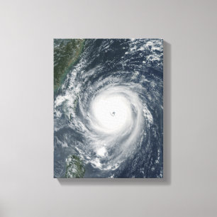 Toile Le typhon Longwang s'approche de Taïwan