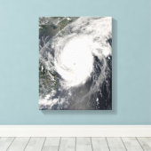 Toile Le typhon Neoguri approche la Chine 2 (Insitu (Plancher de Bois))