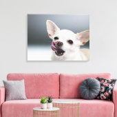 Toile Lécher les lèvres blanches du Chihuahua (Insitu(Salon))