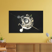 Toile L'engin spatial Soyouz TMA-17 (Insitu(Salon))