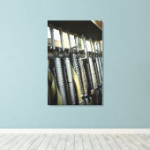 Toile Les fusils d'assaut sont prêts sur le rack d'armes (Insitu (Plancher de Bois))