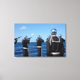 Toile Les marins mettent le feu à un salut d'arme à fe