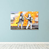 Toile Les pompiers combattent un incendie simulé (Insitu (Plancher de Bois))