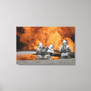 Toile Les pompiers neutralisent un feu