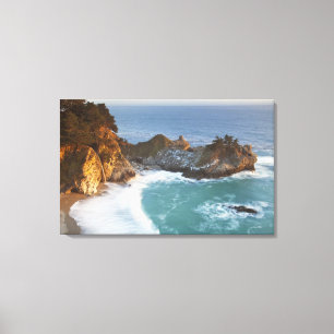 Toile Les Scenic McWay Falls se jettent sur la plage et