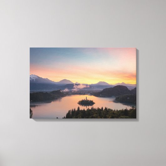 Toile Lever du soleil au-dessus du lac Bled (Recto)