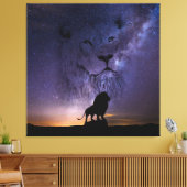 Toile Lion Spirit & Silhouette dans le ciel nocturne (Insitu(Salon))