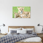 Toile Lioness et deux petits, Afrique de l'Est, Tanzanie (Insitu(Chambre))