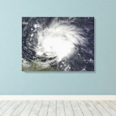 Toile L'ouragan Tomas sur les Petites Antilles (Insitu (Plancher de Bois))