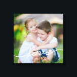 Toile LOVE Écriture de la zone de photo personnalisée<br><div class="desc">Téléchargez votre photo pour créer un cadeau unique pour vous-même ou pour quelqu'un d'autre! Consultez nos collections complètes à l'adresse berryberrysweet.com. Des couleurs personnalisées sont également disponibles sur demande. Design © berryberrysweet.com</div>