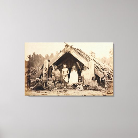 Toile Maori Family, Nouvelle-Zélande, vers 1880 (albumen (Recto)