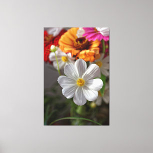 Toile margarete fleur devant le bouquet de fleurs de cha