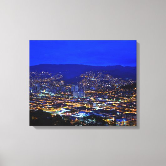 Toile Medellin, Colombie à la nuit (Recto)