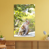 Toile Mère et bébé Rhesus Macaque singes sur le mur (Insitu(Salon))