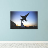 Toile Modèle d'échelle d'un Faucon F-16 C (Insitu (Plancher de Bois))
