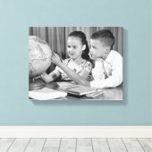 Toile Monde de visionnement de garçon et de fille (Insitu (Plancher de Bois))