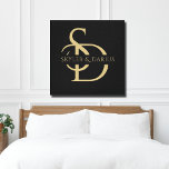 Toile Monogramme Mariage Simple Personnalisé Avec Nom<br><div class="desc">Créez une mémoire d'amour durable avec notre Mariage simple Noir et Or Monogramme Personnalisé Avec le Nom Toile Imprimer. Ce magnifique mur d'art est doté d'un monogramme personnalisé avec initiales et nom, ce qui en fait un cadeau personnalisé parfait pour les couples célébrant leur mariage, fiançailles, ou même leur premier...</div>