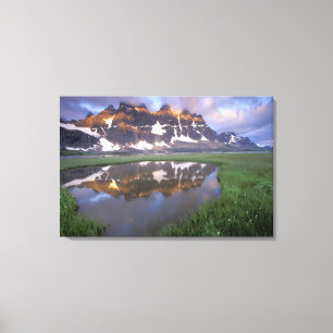 Toile NA, Canada, Alberta, vallée de Tonoquin. Jasper